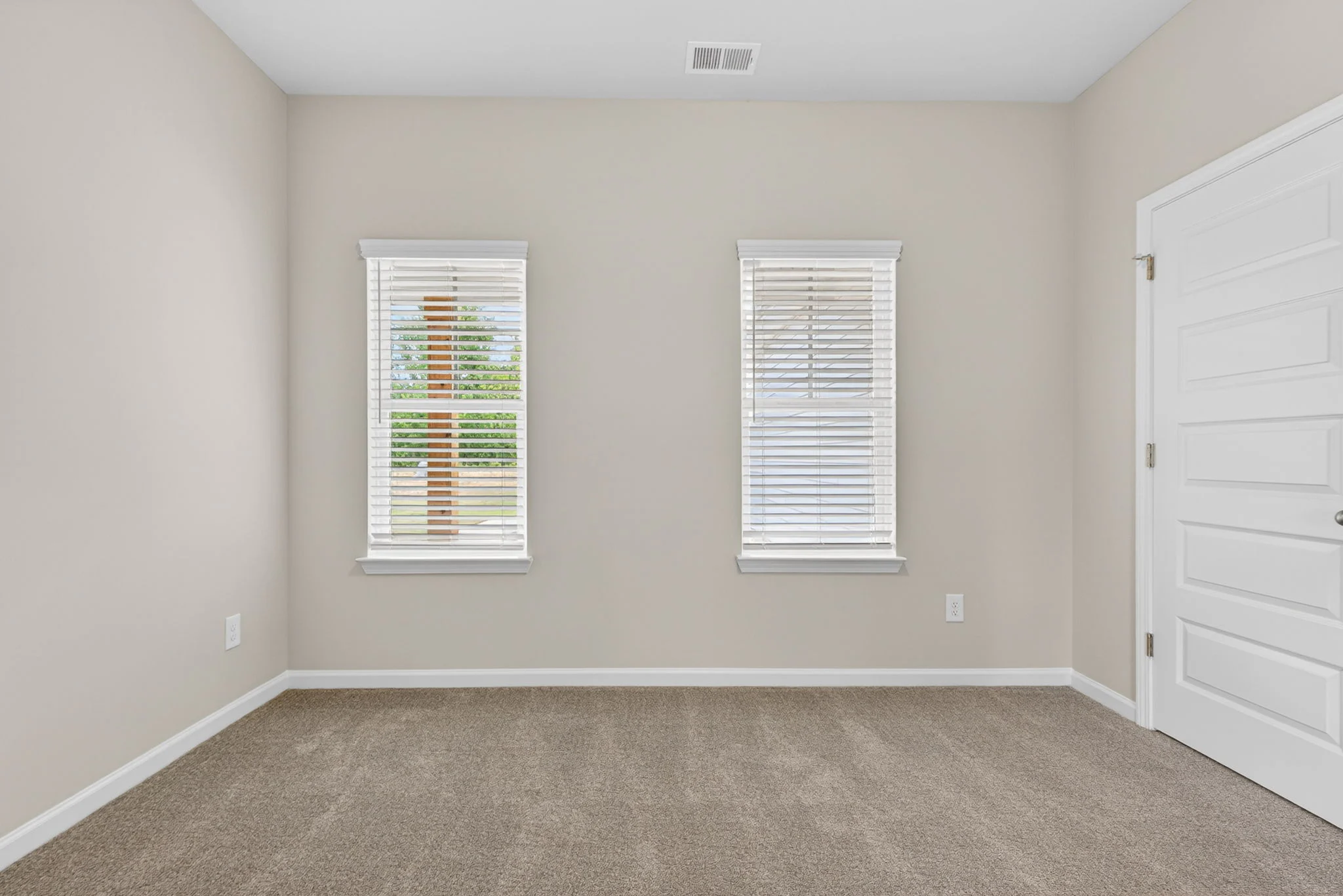 Gallery Photo 18