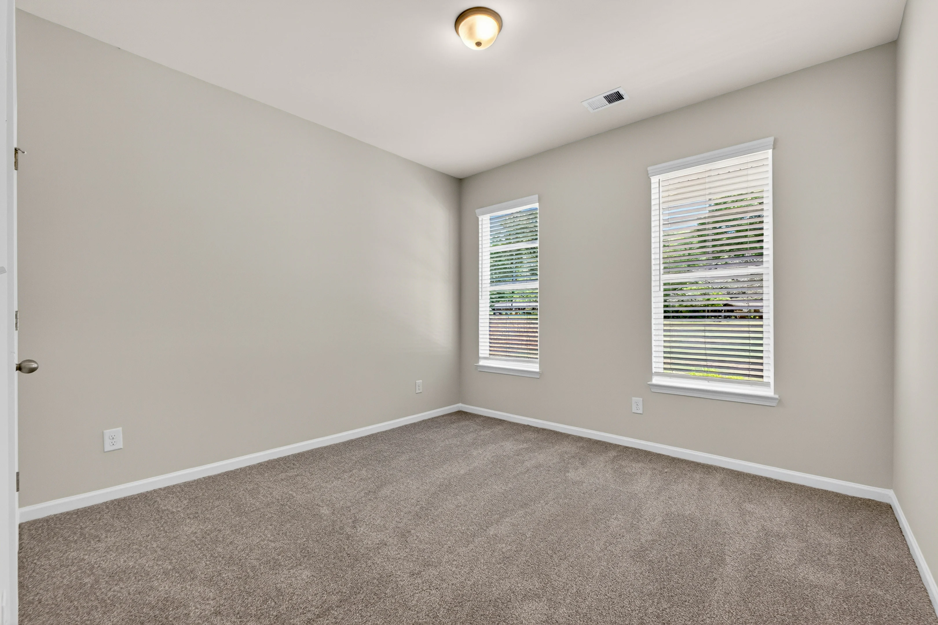 Gallery Photo 19