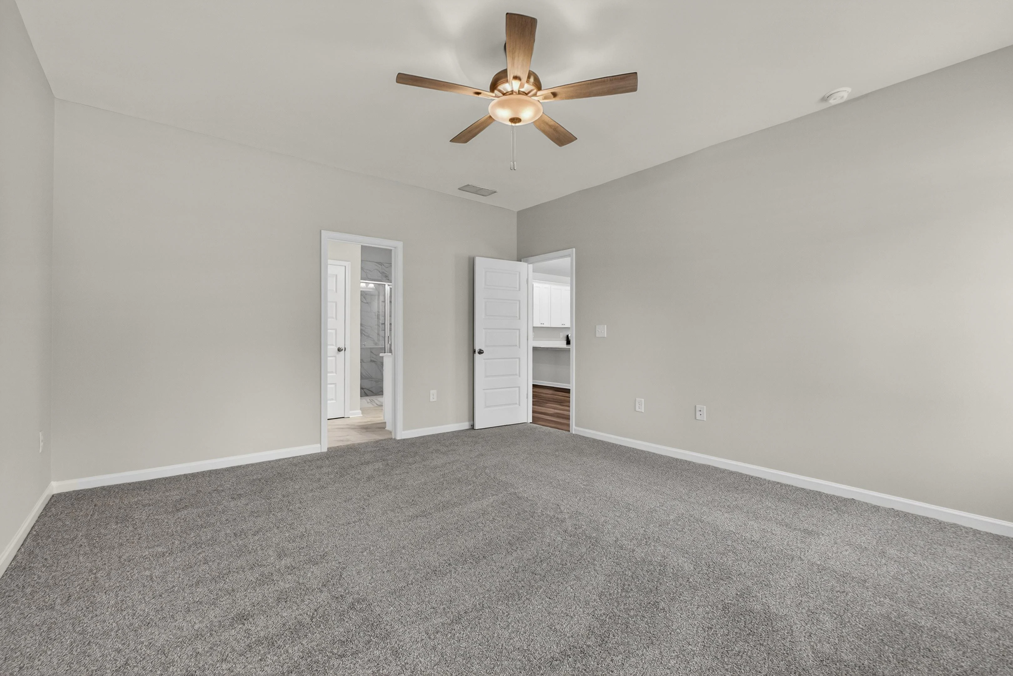 Gallery Photo 19