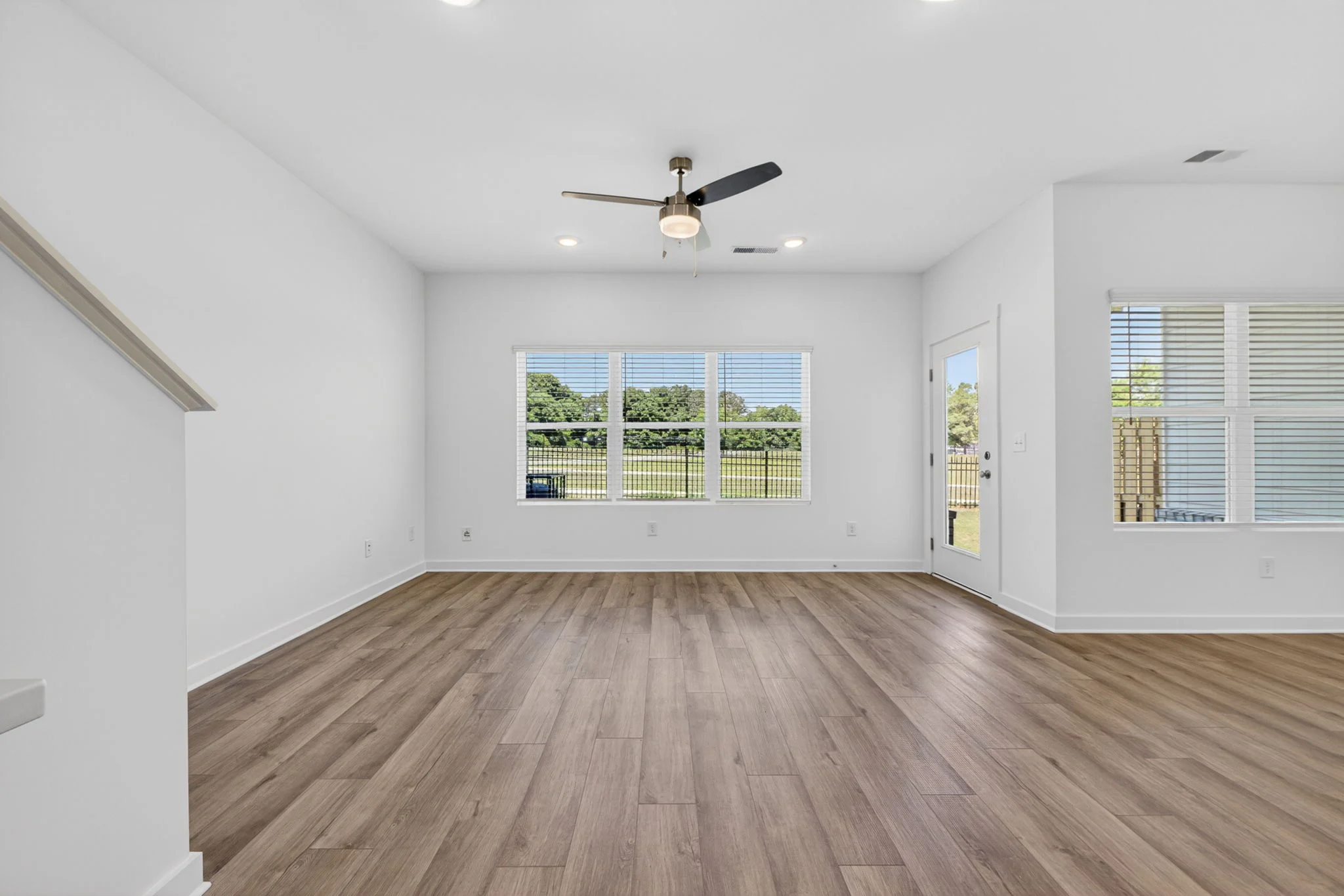 Gallery Photo 19