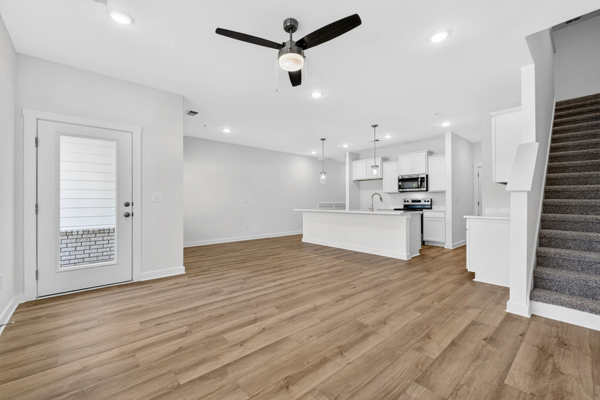 Gallery Photo 18