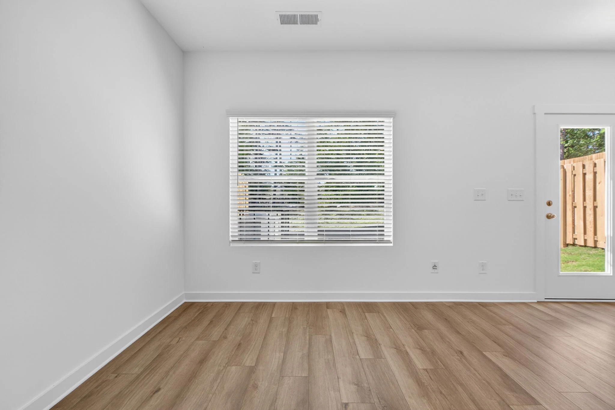 Gallery Photo 17