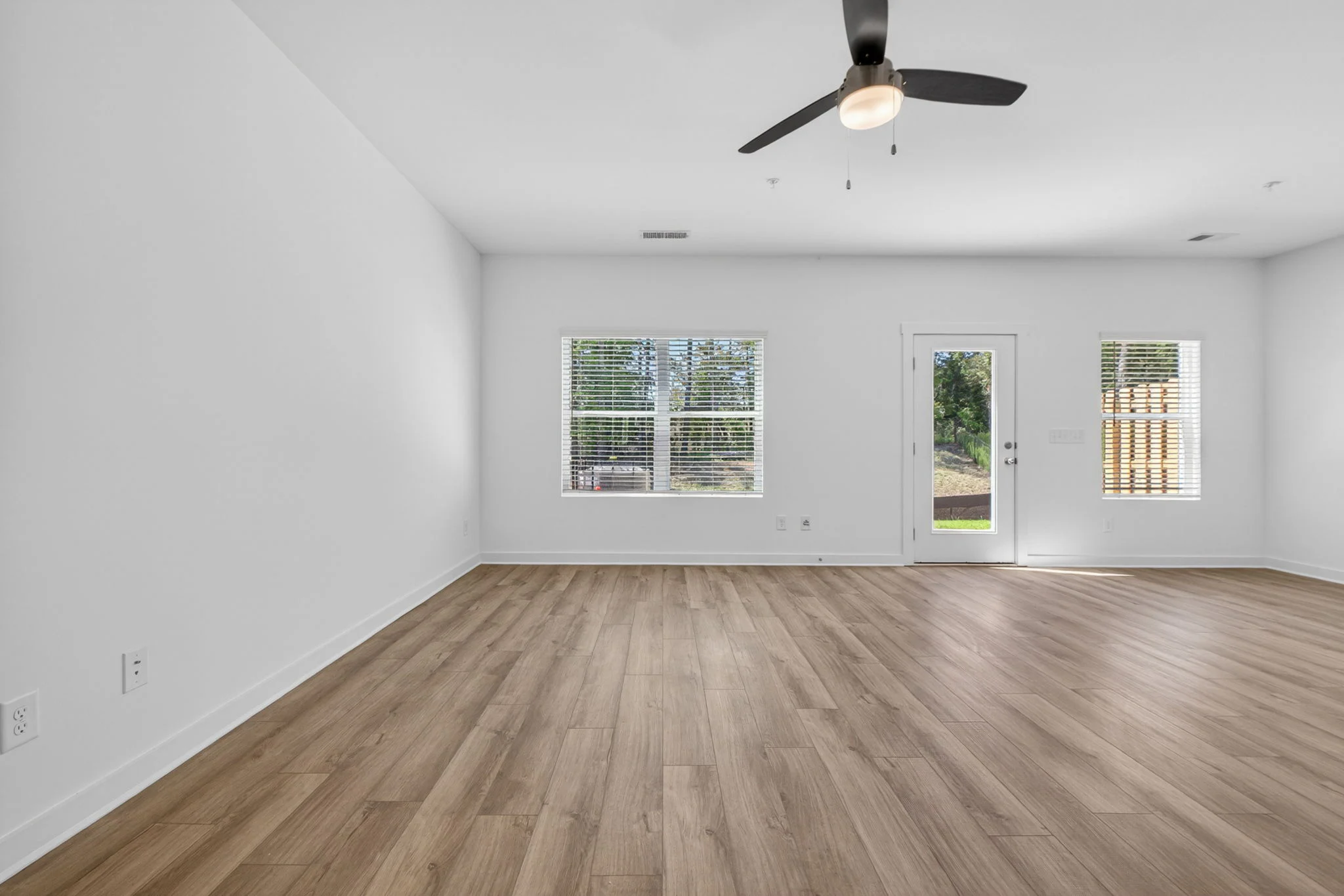 Gallery Photo 18