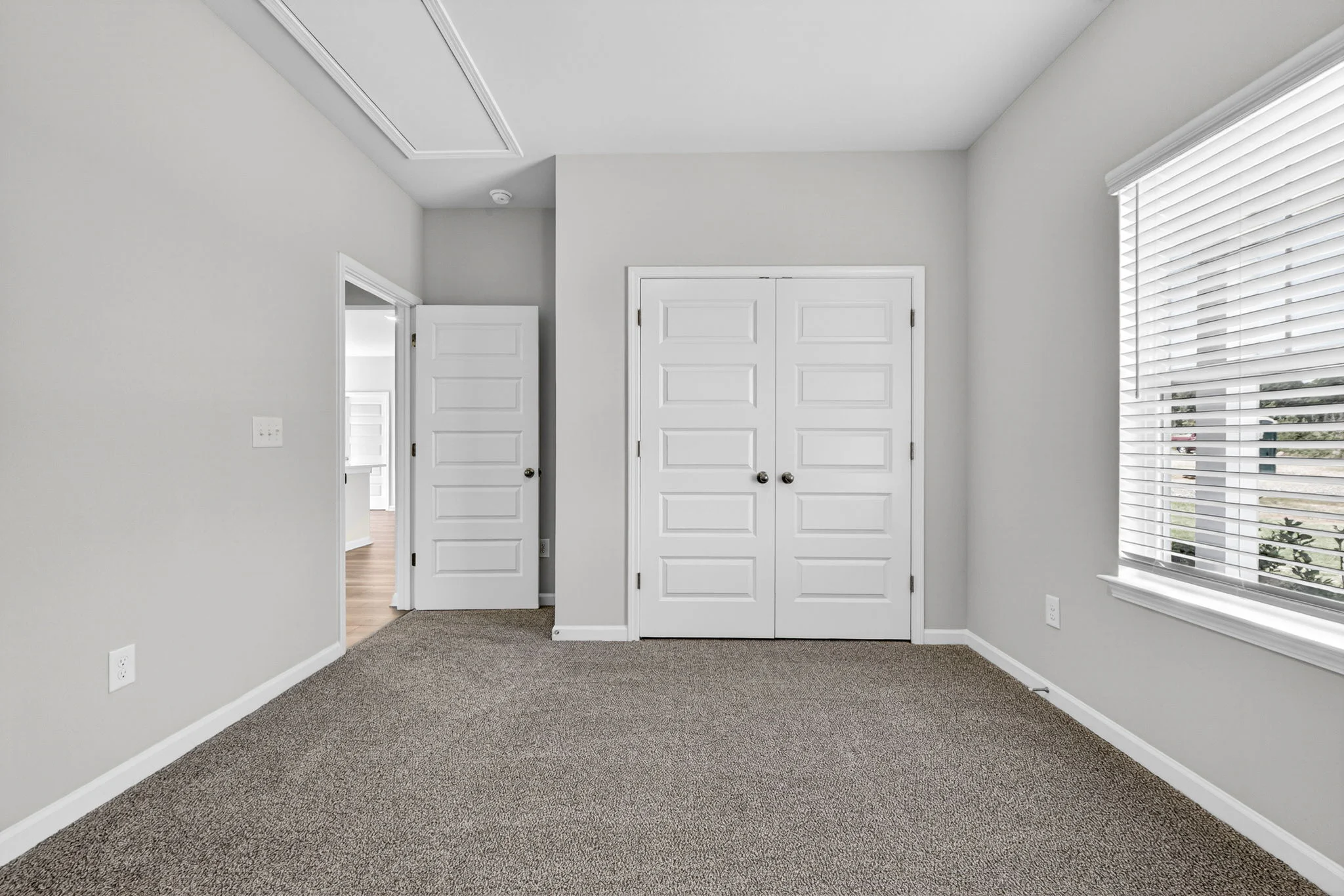 Gallery Photo 7