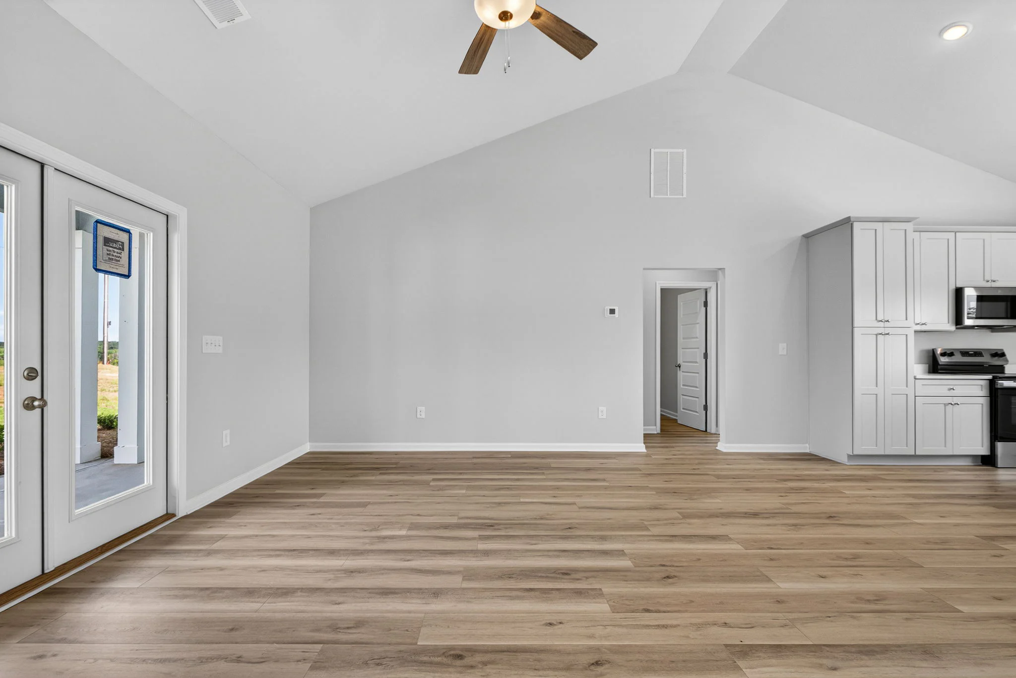 Gallery Photo 21