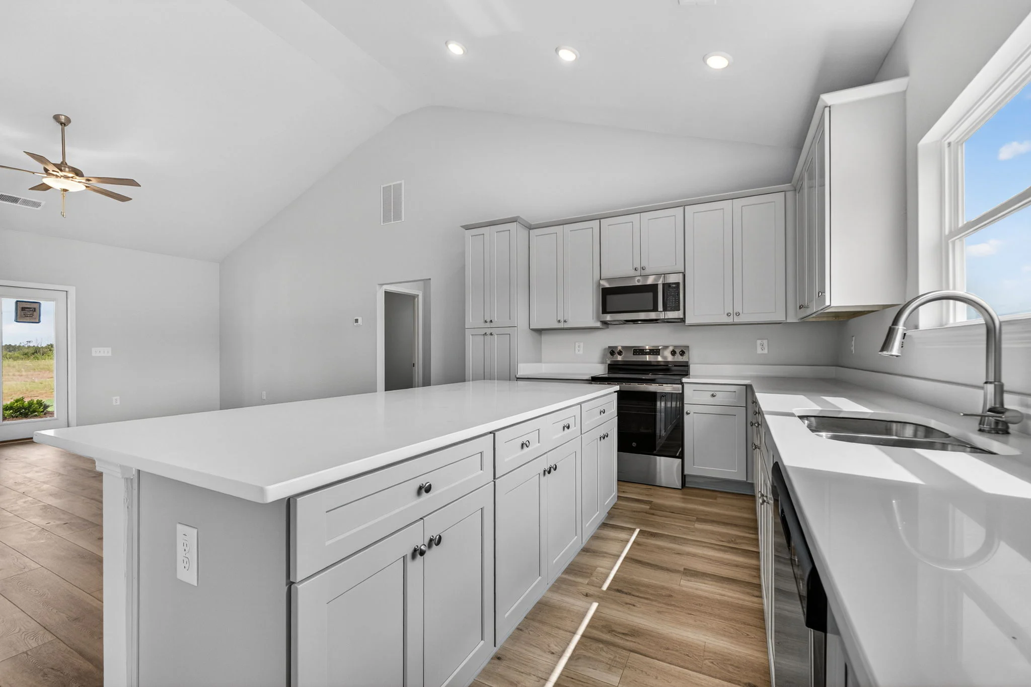 Gallery Photo 17