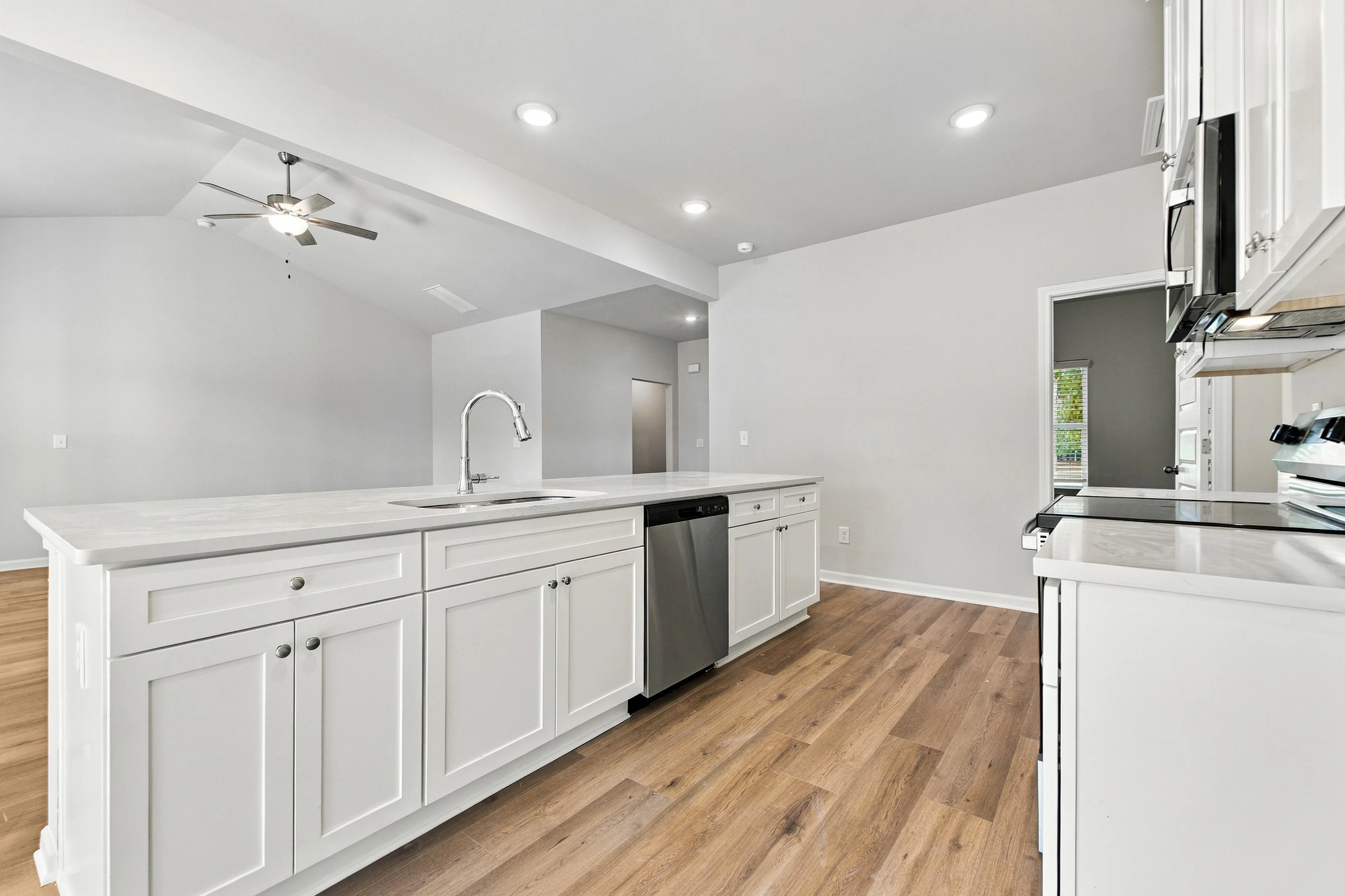 Gallery Photo 52