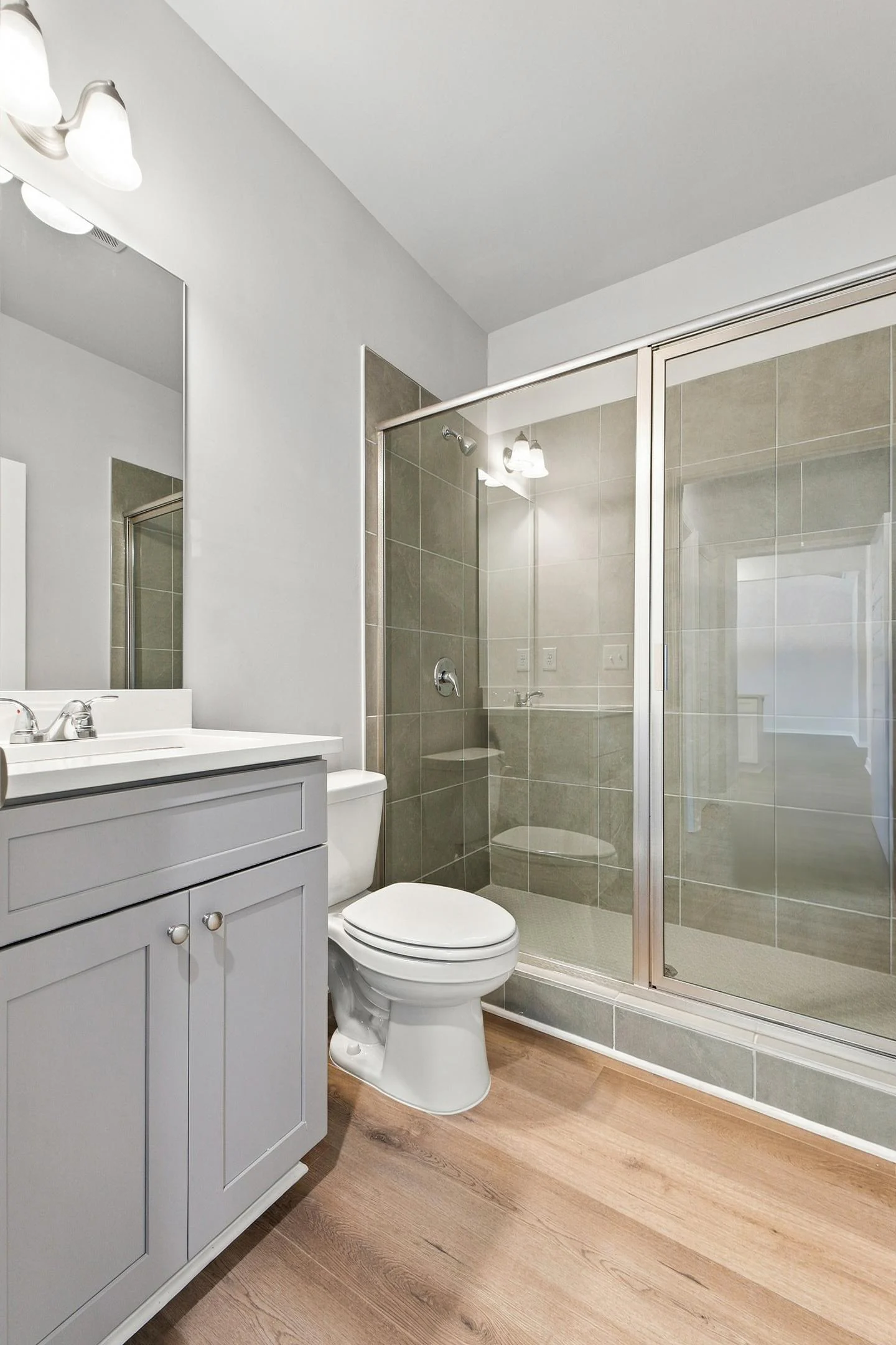Gallery Photo 16