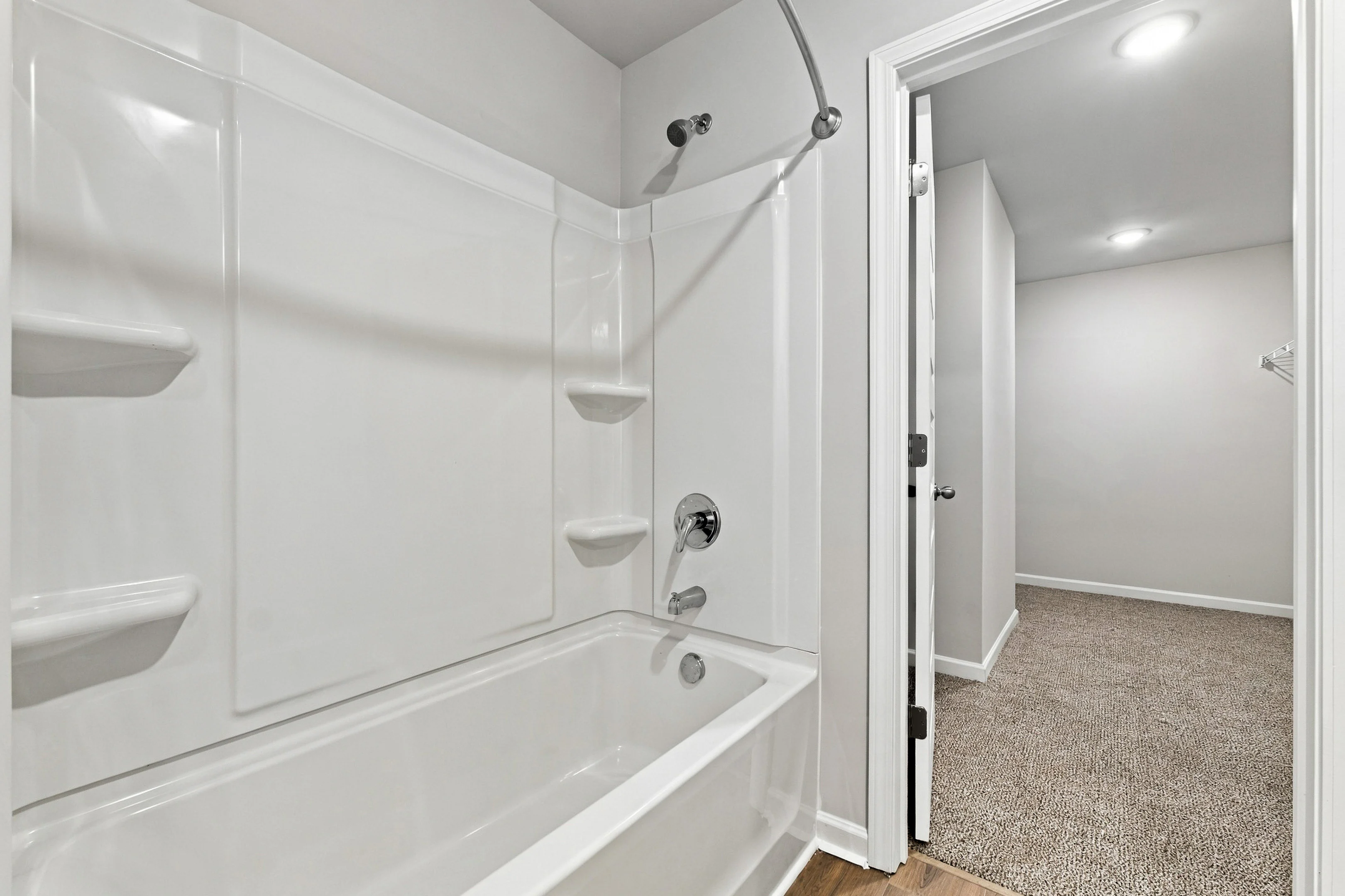 Gallery Photo 10